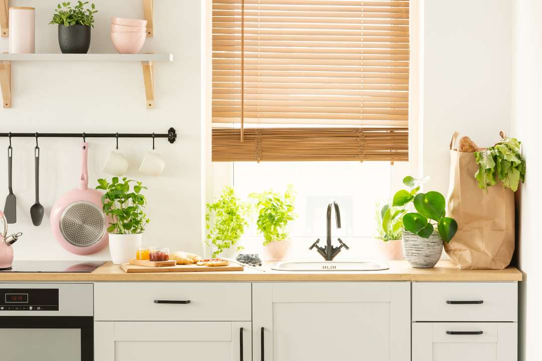 Kitchen wooden blinds