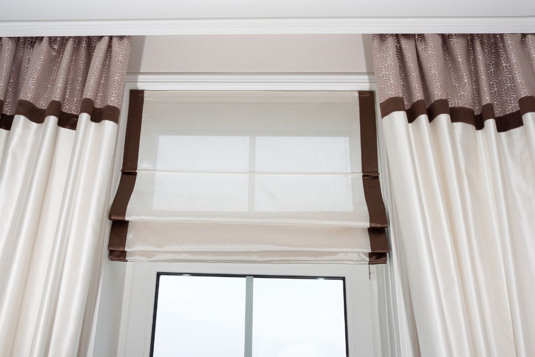 Bedroom blinds shade in style